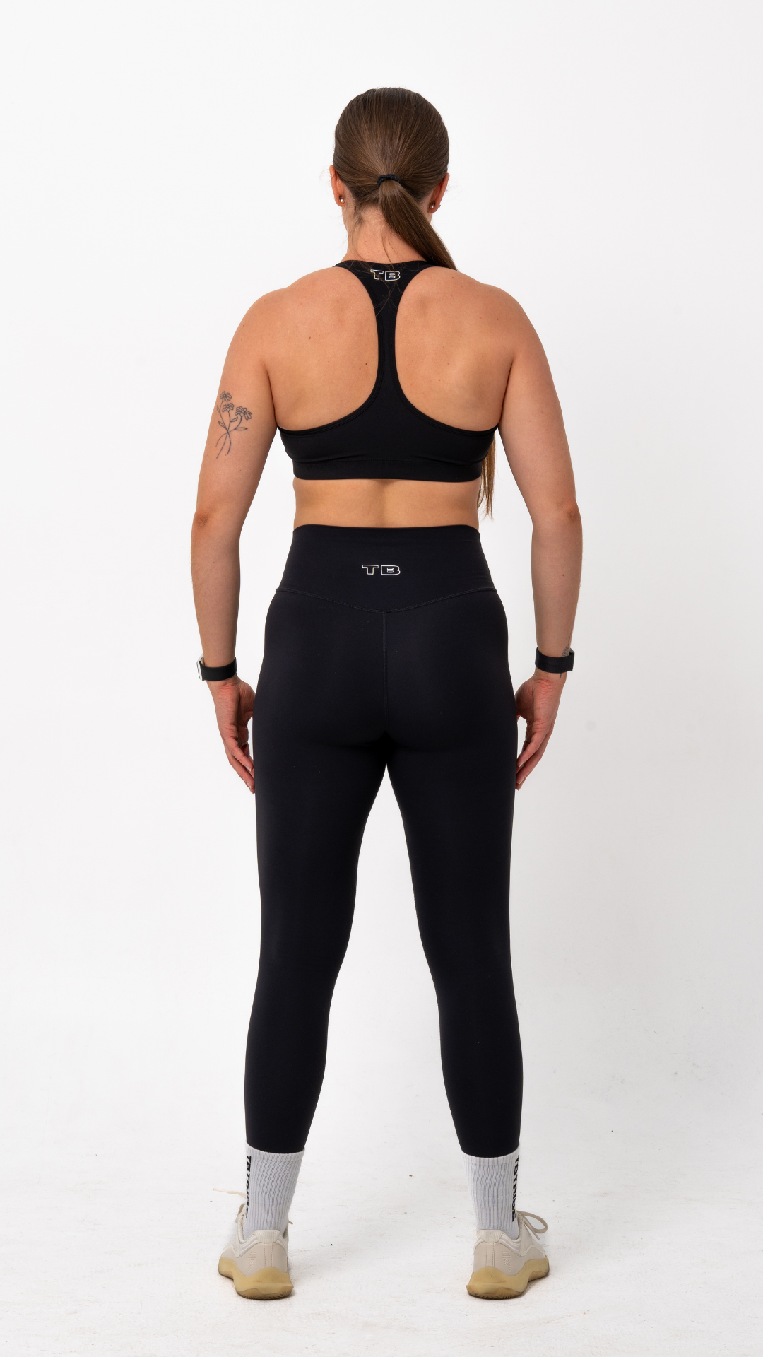 Black, high waist, full length leggings for gym, training, athleisure. The best black leggings